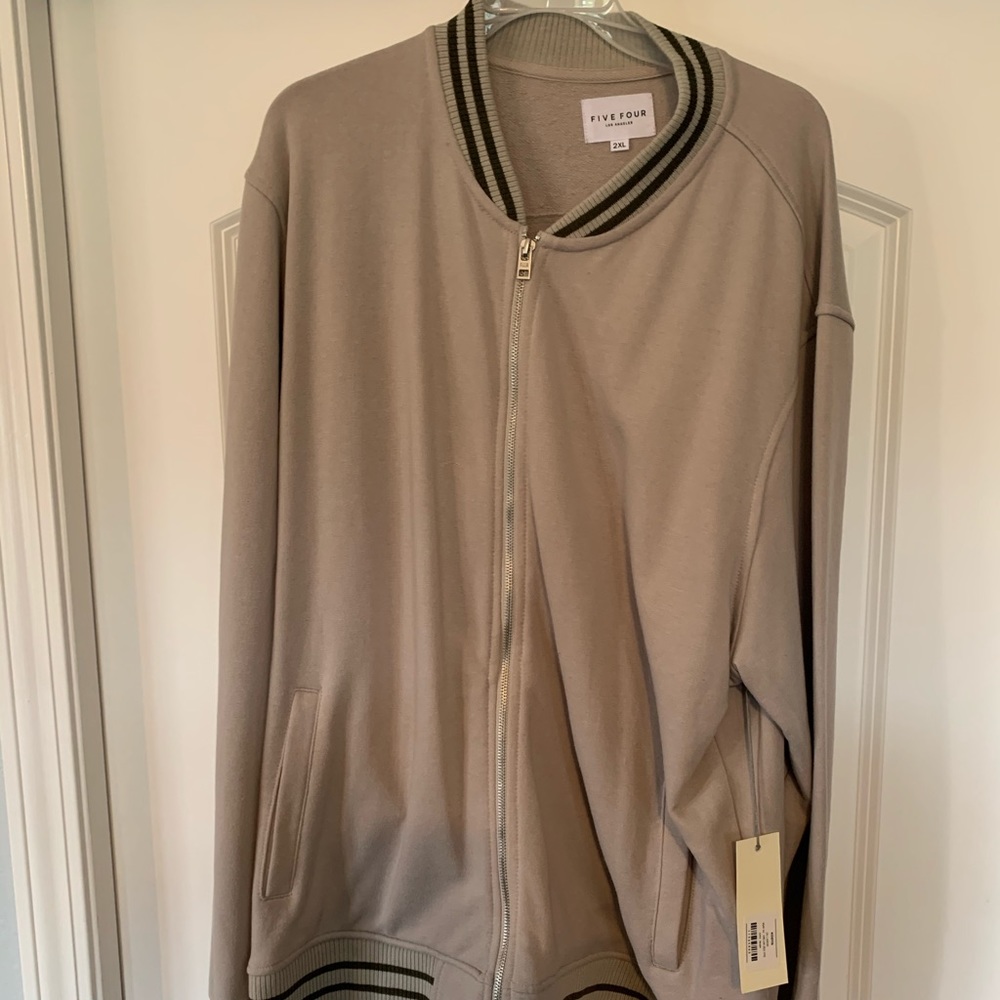 New Full zip sweatshirt/jacket
